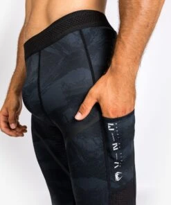 Venum Leggins Electron 3.0 - Black -Boxing Shop 189a5e8ff92a3c7fb208100ecb6a8035144d8c1e SPATS ELECTRON 3.0 26