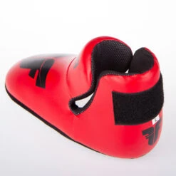 Fighter Strap Kicks - Red, FFG-001NR -Boxing Shop 277b0a769d9bf97c115bde9bad7fa392