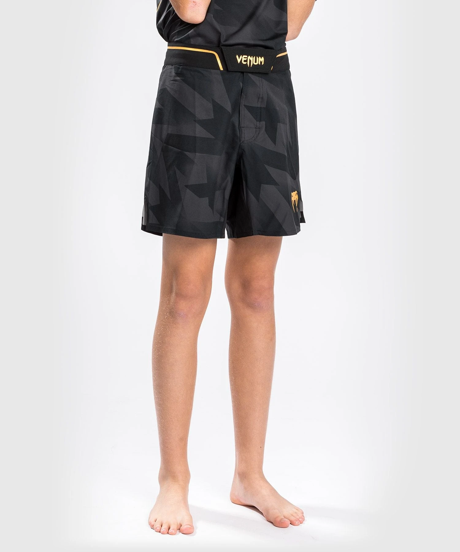 Venum Razor Kids MMA Shorts - Black/gold 4 Venum Razor Kids MMA Shorts - Black/gold - Image 2