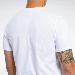 Reebok UFC FG Capsule Tee - White, FK2350 -Boxing Shop 6ae16bdb99f7f61258144f7c06394c3f