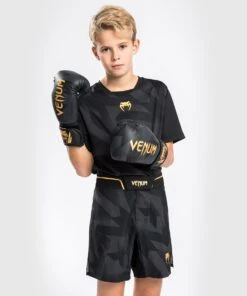 Venum Razor Kids MMA Shorts - Black/gold 12 Venum Razor Kids MMA Shorts - Black/gold -Boxing Shop 6f98ead868d7b02968da7c8b7e658d66d5b7da9a FS RAZOR BLACK 03