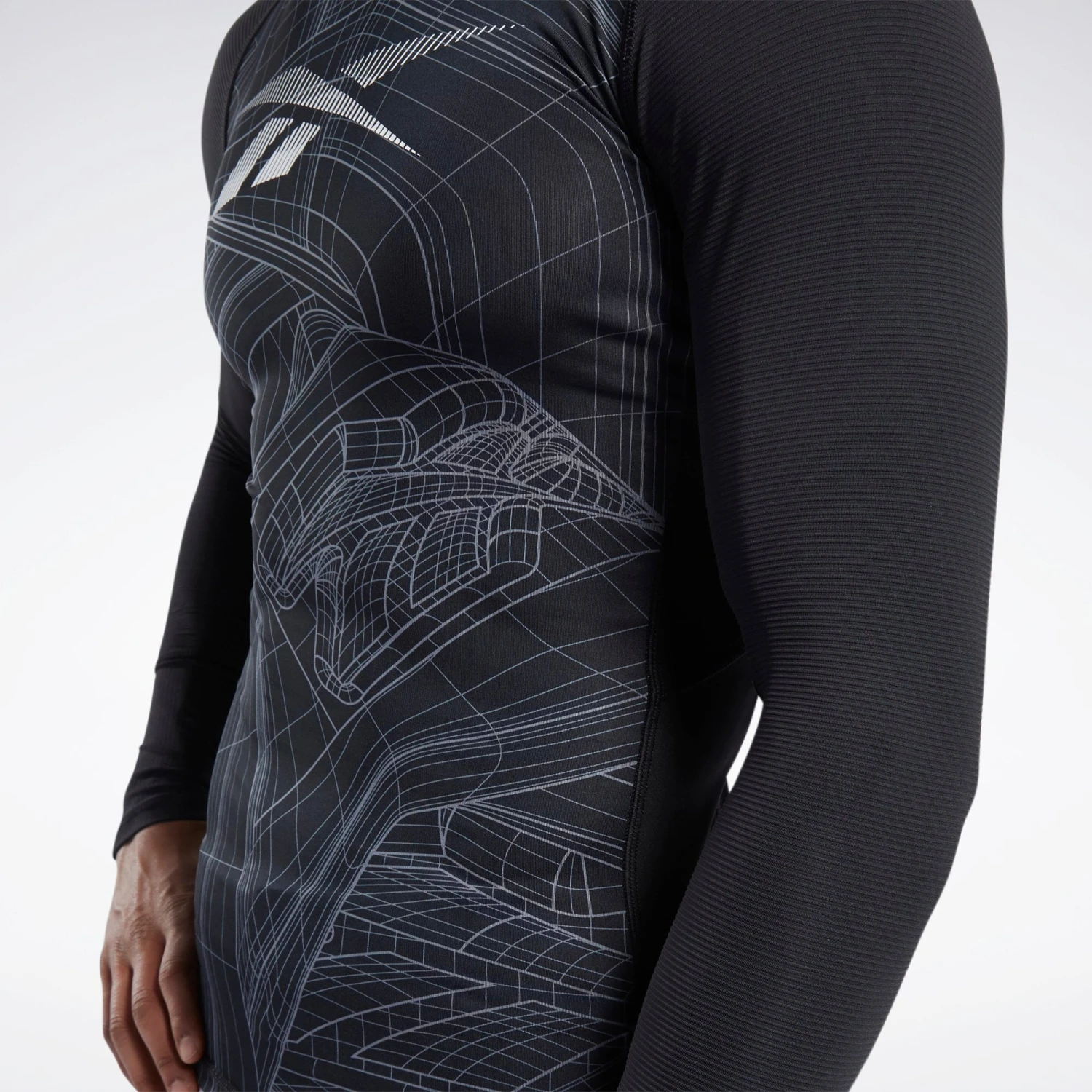 Reebok Compression Long Sleeve Tee, FS8581 5 Reebok Compression Long Sleeve Tee, FS8581 - Image 3