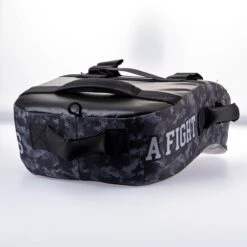 Fighter Kicking Shield - MULTI GRIP - Life Is A Fight - Grey Camo, FKSH-29 11 Fighter Kicking Shield - MULTI GRIP - Life Is A Fight - Grey Camo, FKSH-29 -Boxing Shop DSCF6521