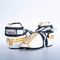 Fighter Foot Gear Stripe - SGP Edition - White/gold 15 Fighter Foot Gear Stripe - SGP Edition - White/gold -Boxing Shop JE1455 ST 04 02 ebfc8450 8cf9 41ba 9558 3798eee4f9c8
