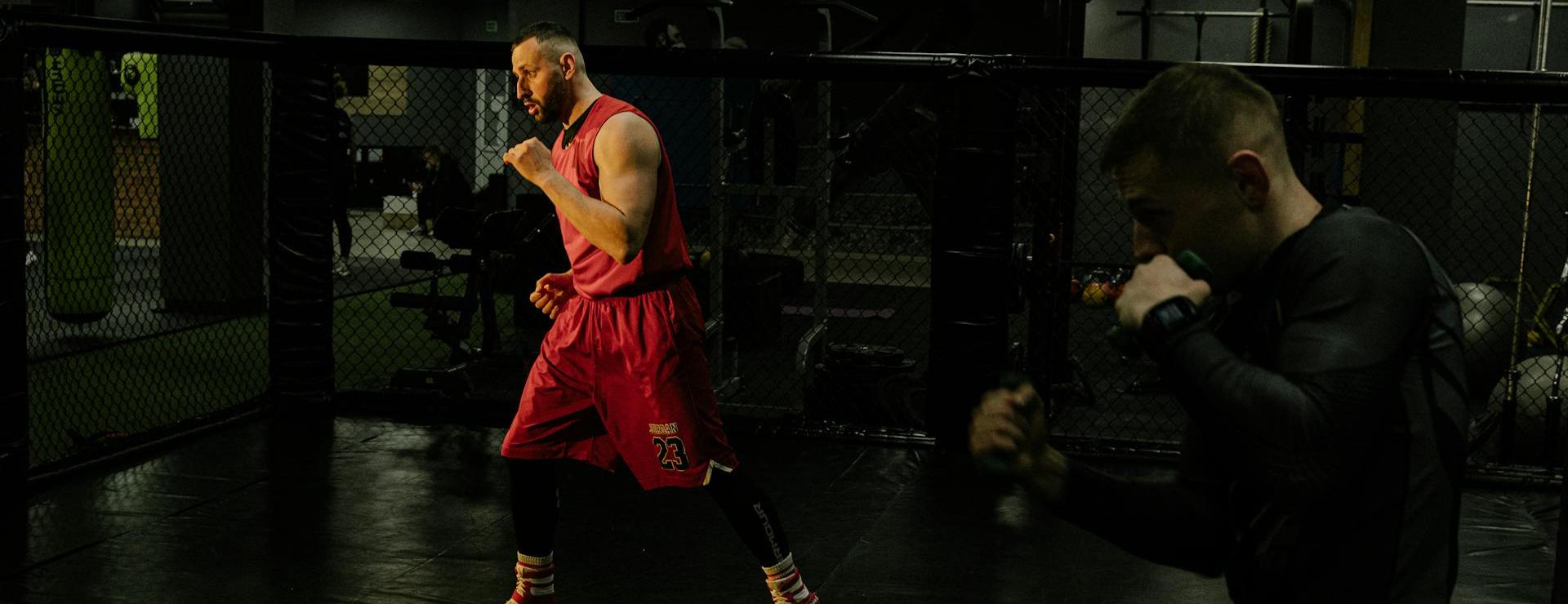 Boxing Shop -Boxing Shop pexels shkrabaanthony 4398348